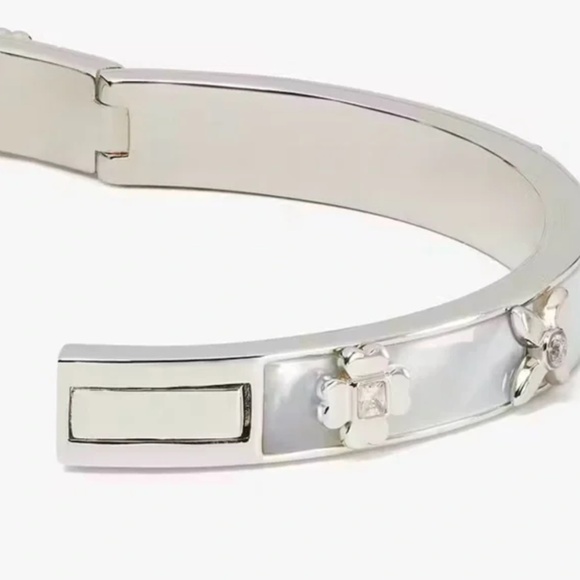 Kate Spade Heritage Bloom Hinged Bangle - Cream/Silver - Picture 6 of 6